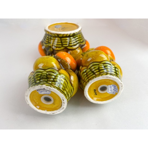 VTG Ceramic Kitschy Salt & Pepper Set w/ Jam Jar - Picture 5 of 6